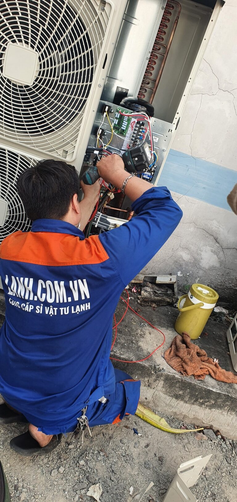 Dàn lạnh xe con Toyota